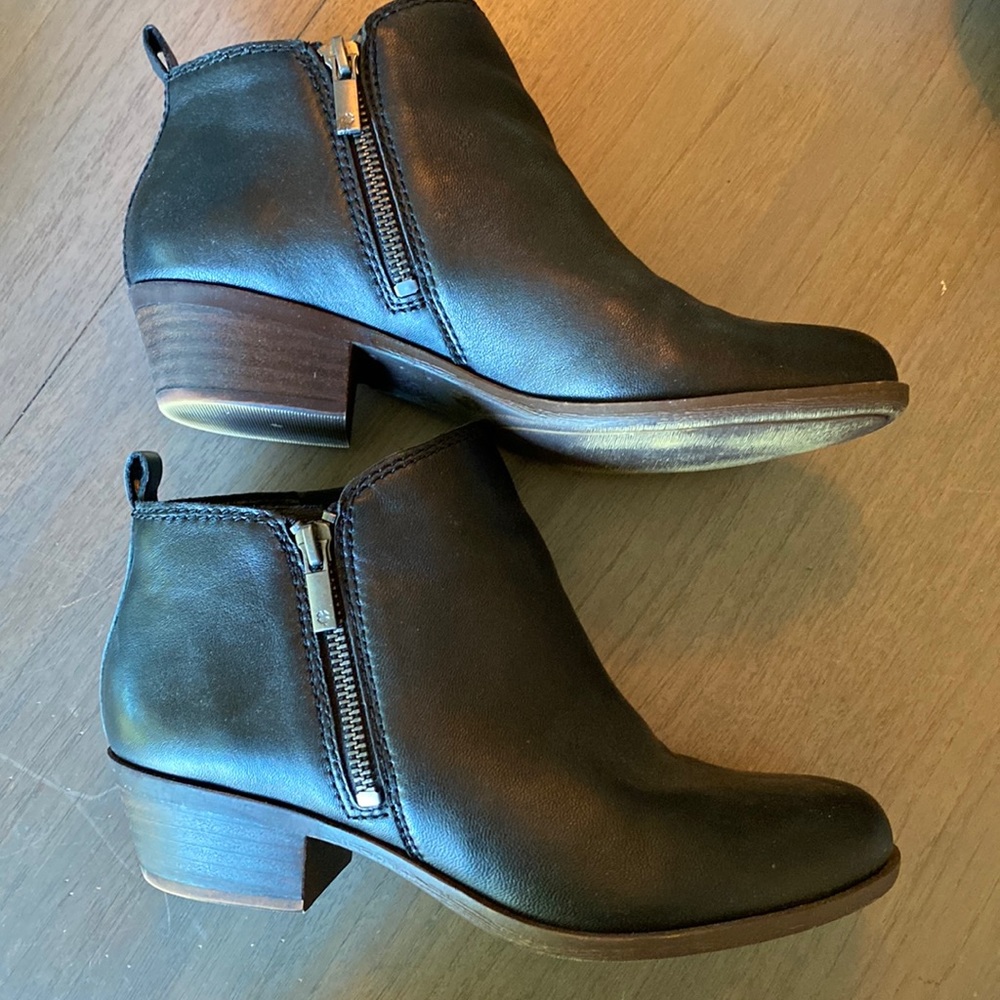 Lucky Brand Women's Basel Ankle Boot size 7